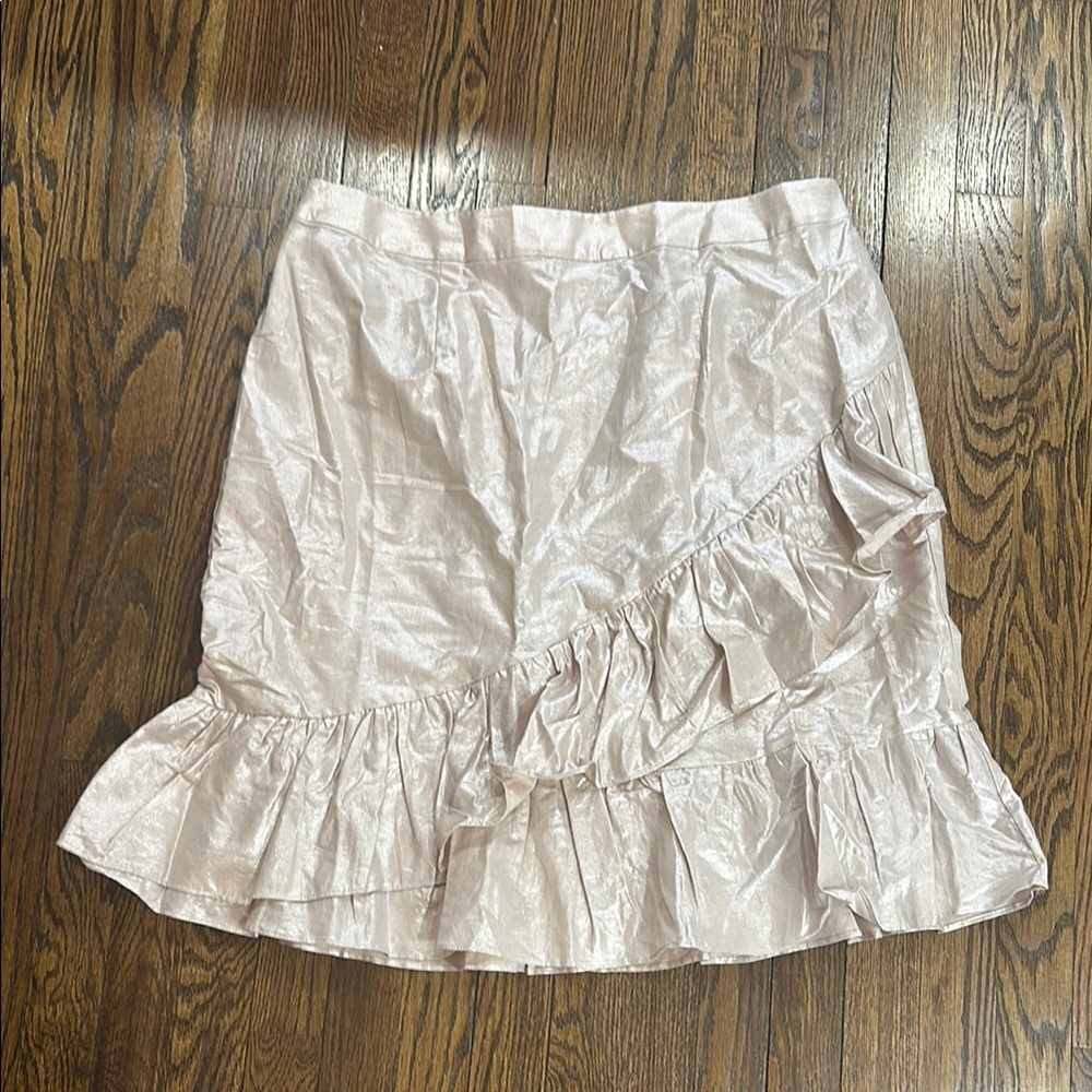 NWT ELOQUII Beige Ruffled Skirt